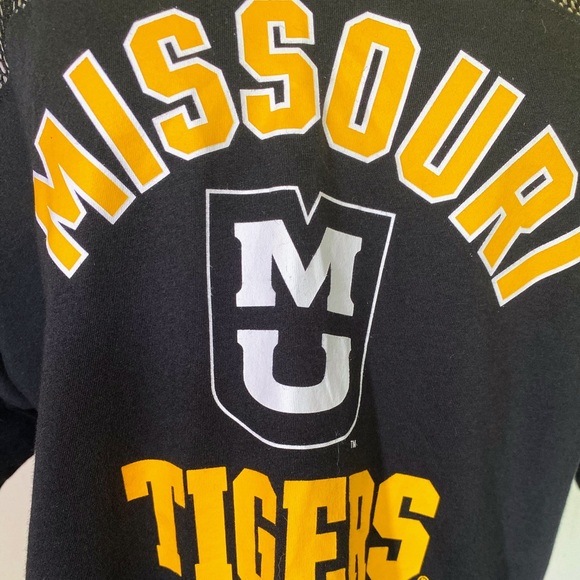 Victorias Secret Pink MU shirt - Picture 3 of 15